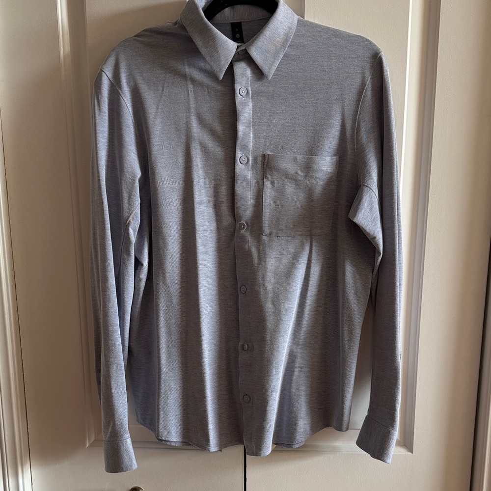 lululemon athletica Men's Light Gray Button Down Shirt